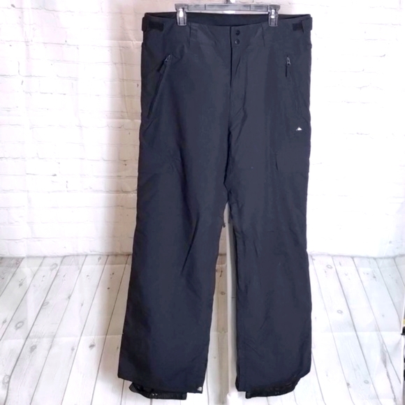 Quick Silver Utility Collection Snow and Ski Pants - Picture 2 of 16